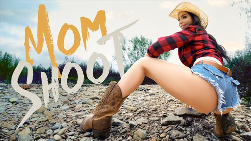 MomShoot: Cowgirls Crave Cock – Alexa Payne